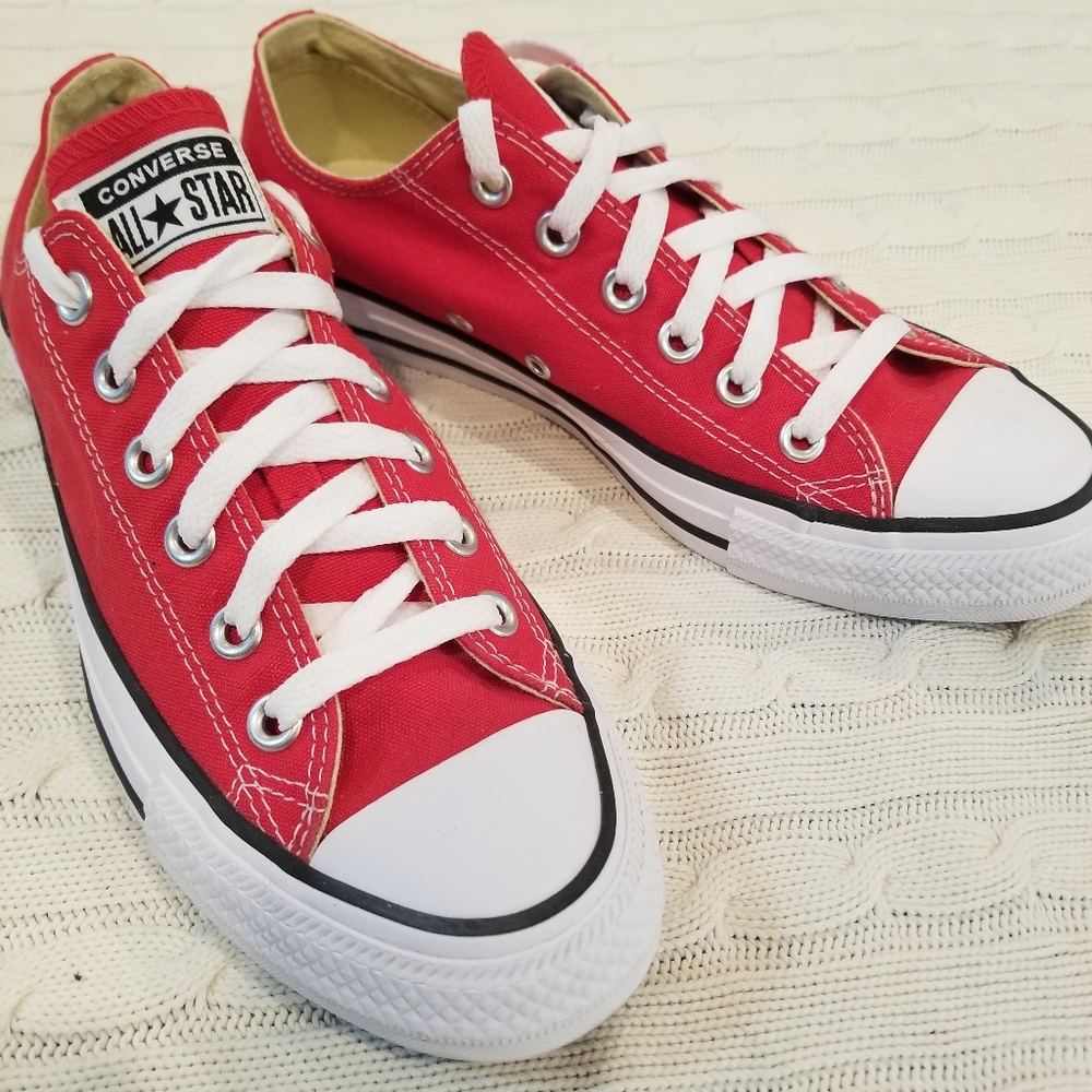 Red Converse Chuck Taylor Core Ox